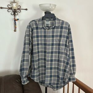 L.L. Bean 100% cotton button up shirt